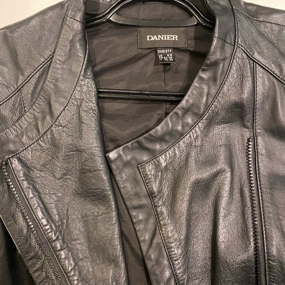 Daniel Leather Jacket - Picture 2 of 3